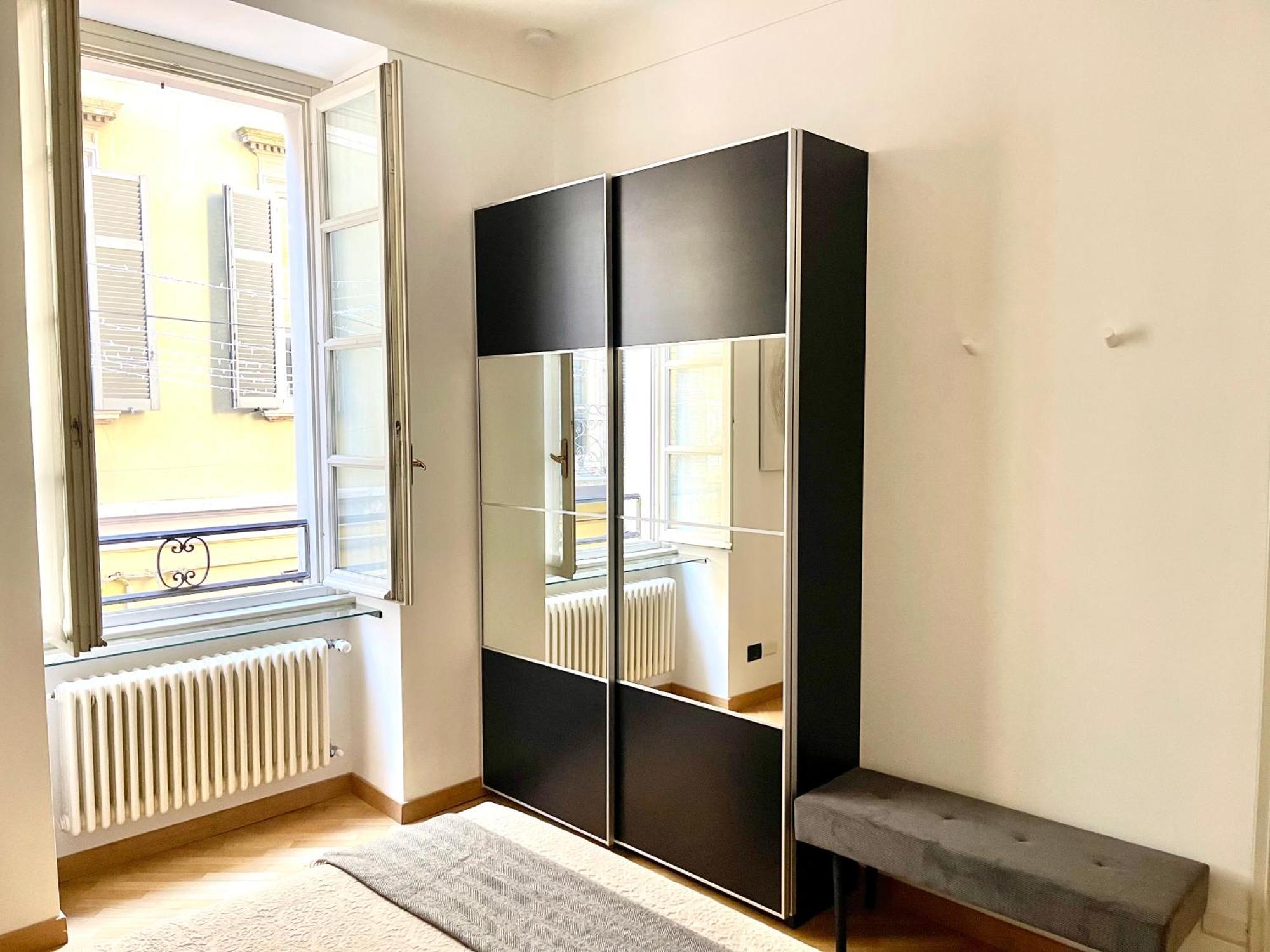 Charming Como - Apartment Downtown In The Pedestrian Area With 2 Double Bedrooms And 2 Complete Bathrooms A Spacious Living Room And Full Equipped Kitchen Luaran gambar