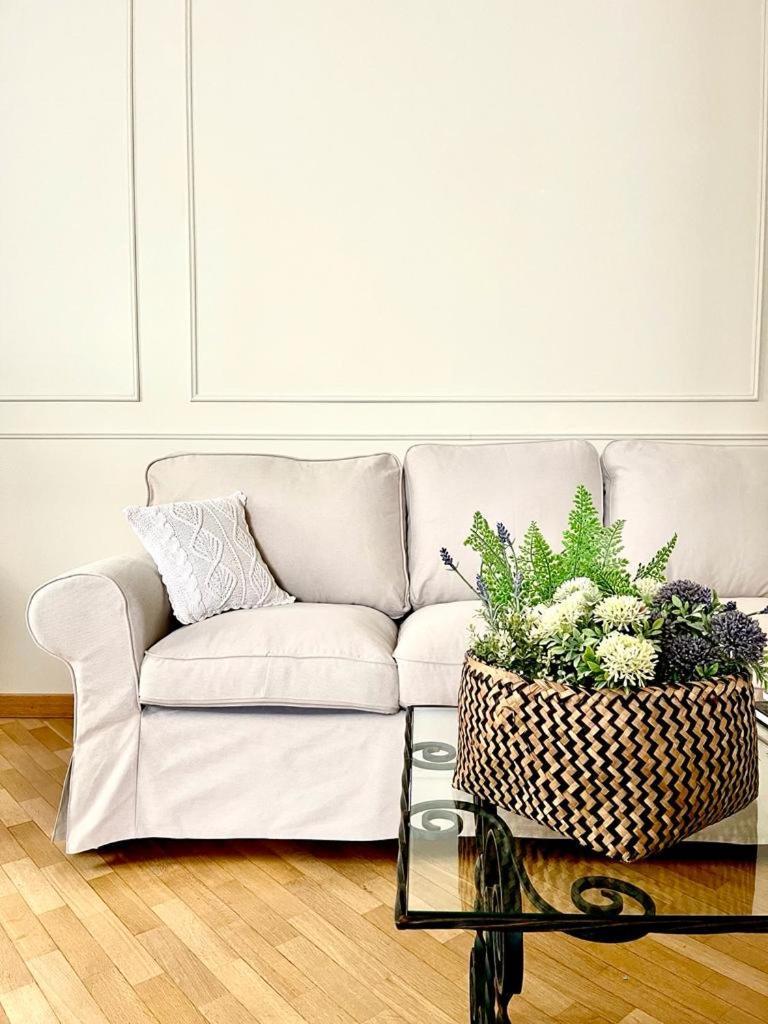 Charming Como - Apartment Downtown In The Pedestrian Area With 2 Double Bedrooms And 2 Complete Bathrooms A Spacious Living Room And Full Equipped Kitchen Luaran gambar